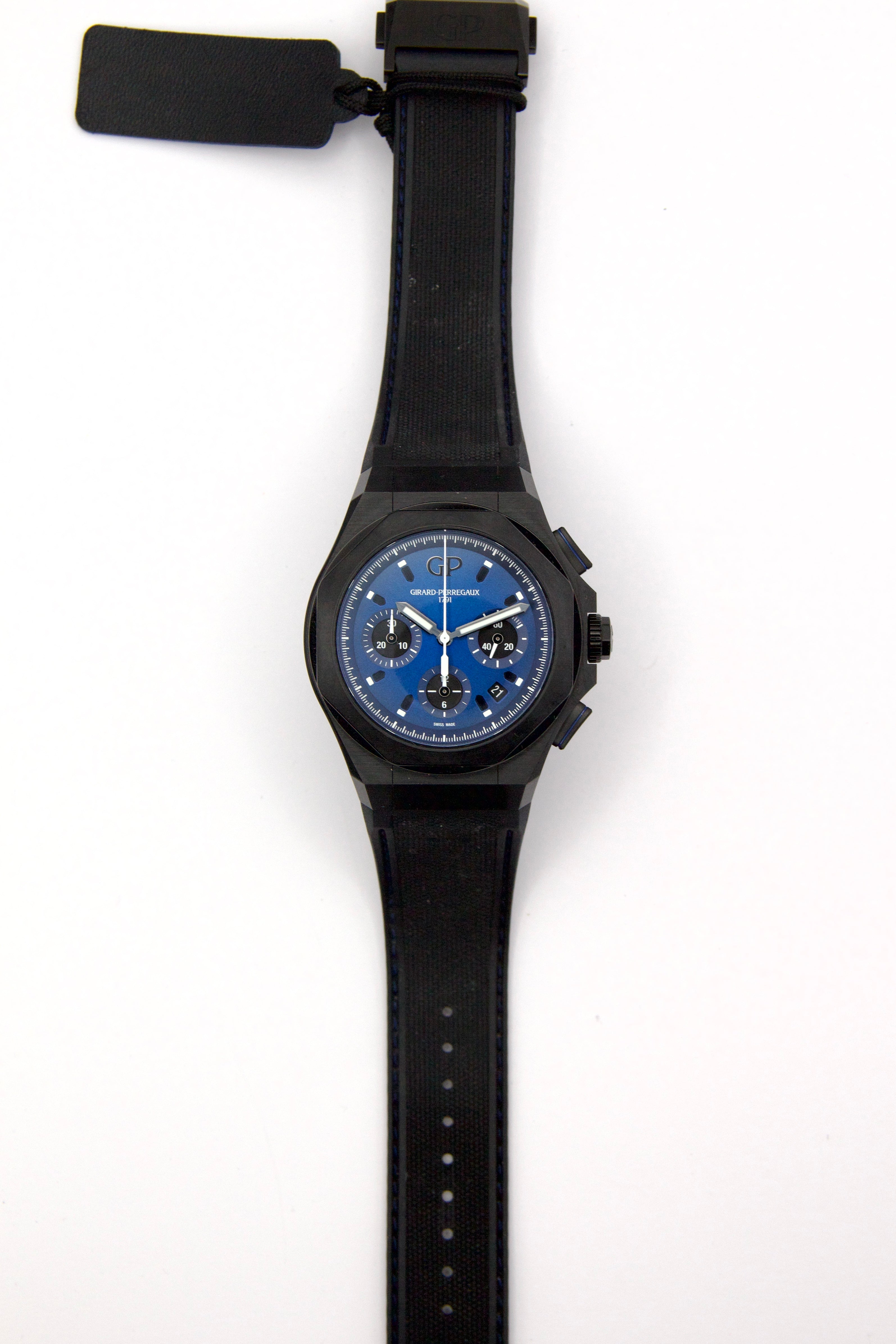 Girard Perregaux - Laureato - Ref. 81060-21-491-FH6A
